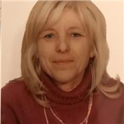 laureata in psicologia clinica e di comunità con diploma liceo linguistico